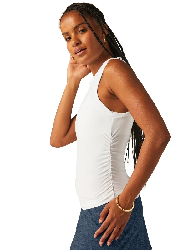 Beyond Yoga Featherweight Your Fit Shirred Crop Tank